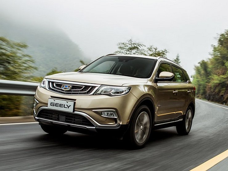 Сквозь снег и гололед. Лучшие кроссоверы для российской зимы 4 Сквозь снег и гололед. Лучшие кроссоверы для российской зимы 4