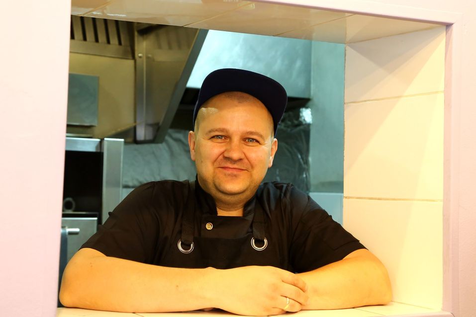 повар Steak Me Truck повар Steak Me Truck