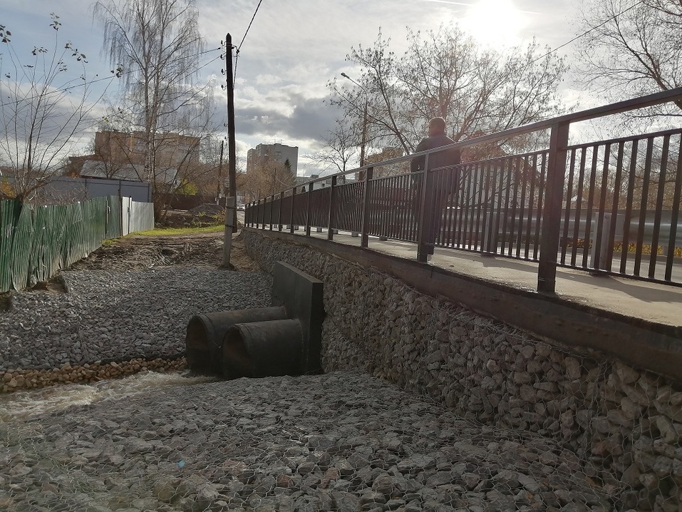 Мост через реку Левинку отремонтировали
1 Мост через реку Левинку отремонтировали
1