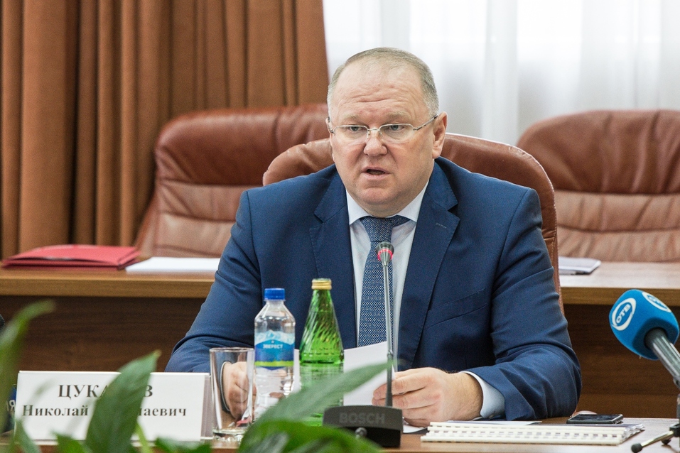 Полпред, губернаторы, мэр, олигархи. «Президентская академия» выбрала себе попечителей 1 Полпред, губернаторы, мэр, олигархи. «Президентская академия» выбрала себе попечителей 1