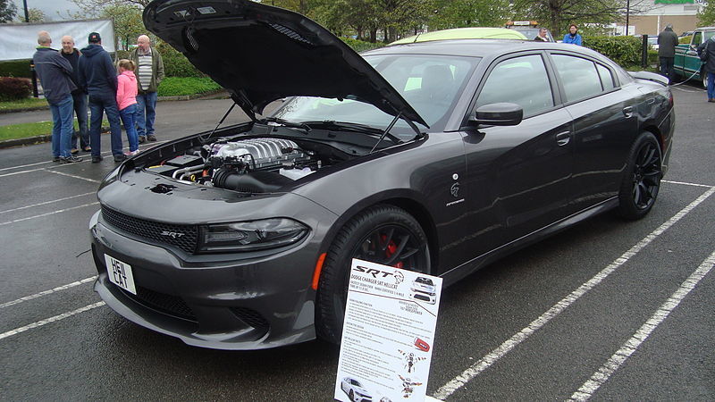 До 100 км/ч за 4 секунды. Седаны, двигатель которых поражает воображение. РЕЙТИНГ 1 До 100 км/ч за 4 секунды. Седаны, двигатель которых поражает воображение. РЕЙТИНГ 1