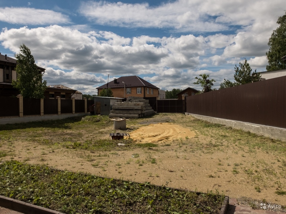 Живи в пригороде: в «Белых росах» продают новые дома с мебелью и благоустроенным участком 23 Живи в пригороде: в «Белых росах» продают новые дома с мебелью и благоустроенным участком 23