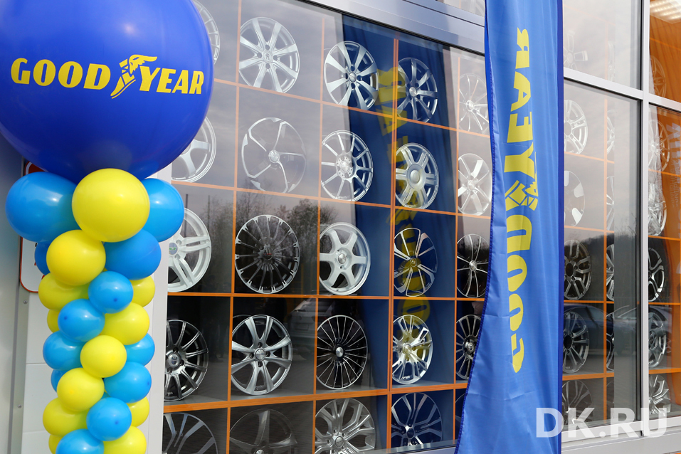 Превосходство шинного продукта для безопасного вождения, бесплатный шиномонтаж и сервис 3 Превосходство шинного продукта для безопасного вождения, бесплатный шиномонтаж и сервис 3