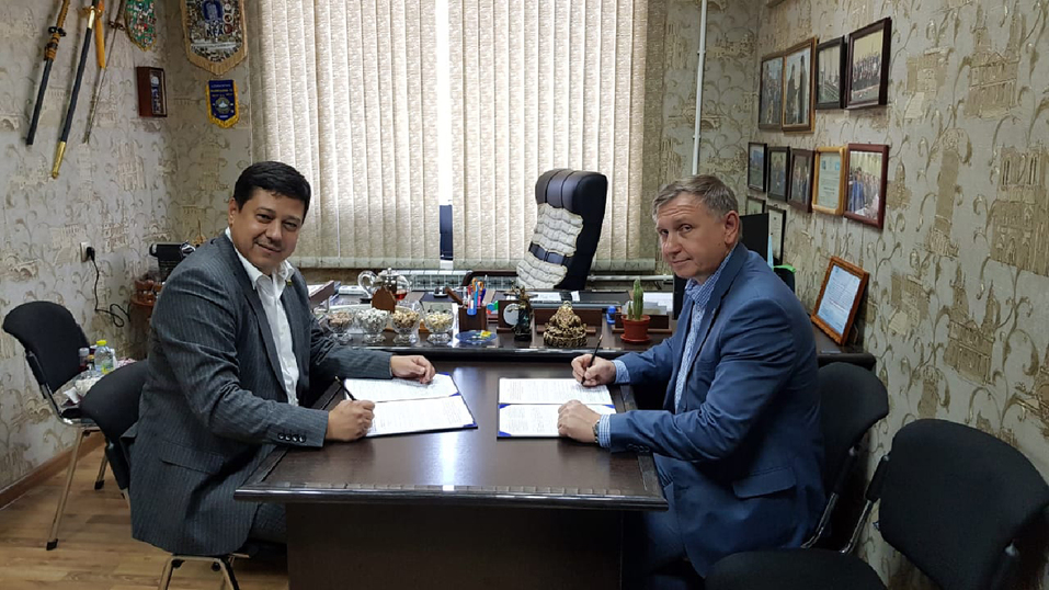 Мы на уровне, нам просто не хватает имени: ИТОГИ деловой миссии уральских медиков в СНГ 4 Мы на уровне, нам просто не хватает имени: ИТОГИ деловой миссии уральских медиков в СНГ 4