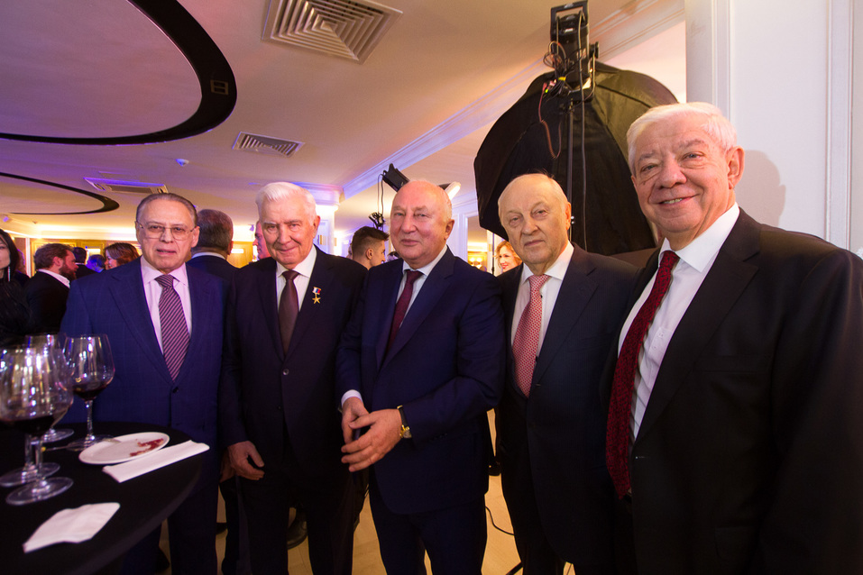 Как награждали «людей эпохи» в Екатеринбурге: главные герои 25-летия 9 Как награждали «людей эпохи» в Екатеринбурге: главные герои 25-летия 9