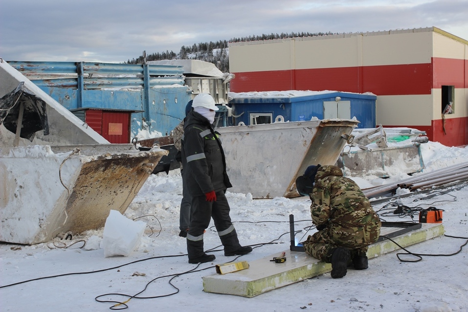 Очистные закрытого Шемурского карьера Очистные закрытого Шемурского карьера