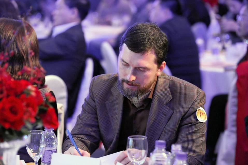 «Тебя копируют? Значит, ты впереди!» Русскую закрепку компании MOISEIKIN признали в Китае 1 «Тебя копируют? Значит, ты впереди!» Русскую закрепку компании MOISEIKIN признали в Китае 1