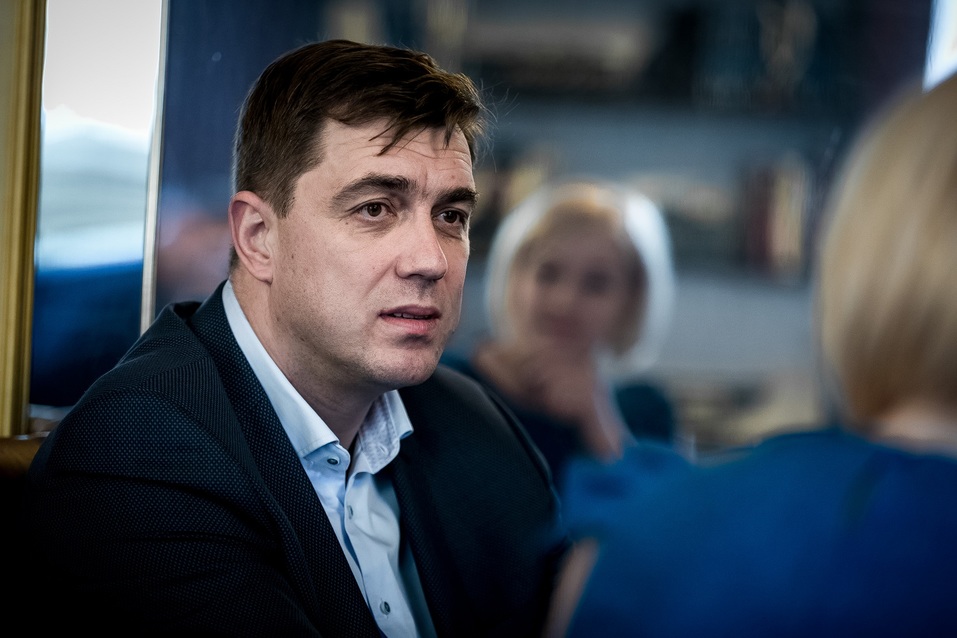 «По-настоящему преобразить город могут только те, кто в нем живет», — Василий Верзаков 1 «По-настоящему преобразить город могут только те, кто в нем живет», — Василий Верзаков 1