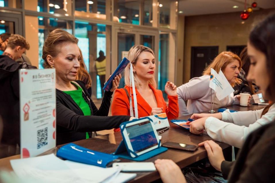 Молодые миллионеры Сибири обменялись опытом работы и поделились своими эмоциями 5 Молодые миллионеры Сибири обменялись опытом работы и поделились своими эмоциями 5