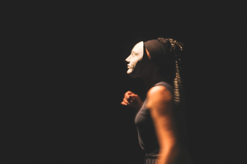 «Деликатесы» без слов: кукольный театр показал спектакль в лофте
2 «Деликатесы» без слов: кукольный театр показал спектакль в лофте
2