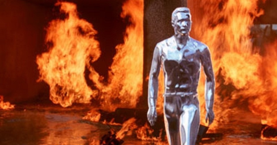 Кадр из фильма Терминатор-2. Кадр из фильма Терминатор-2.