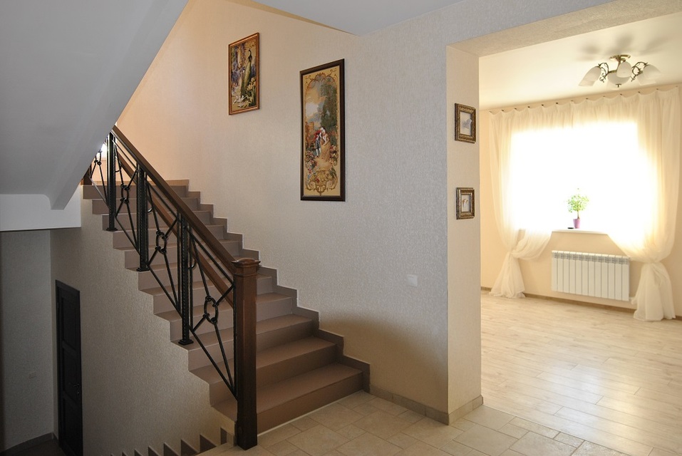 В Челябинске продается «средневековый» замок за 20 млн руб 3 В Челябинске продается «средневековый» замок за 20 млн руб 3