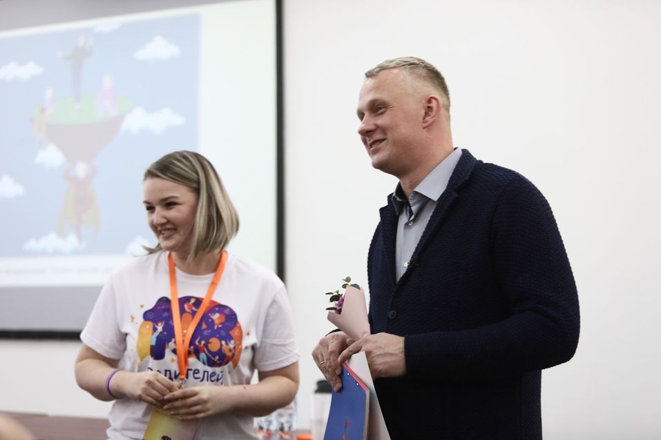 «Я буду петь голосами своих детей»: красноярские родители учились родительству  1 «Я буду петь голосами своих детей»: красноярские родители учились родительству  1