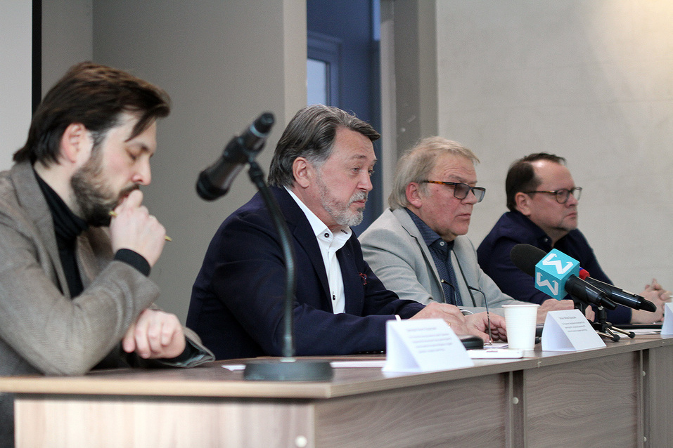 Брифинг в Союзе архитекторов Брифинг в Союзе архитекторов