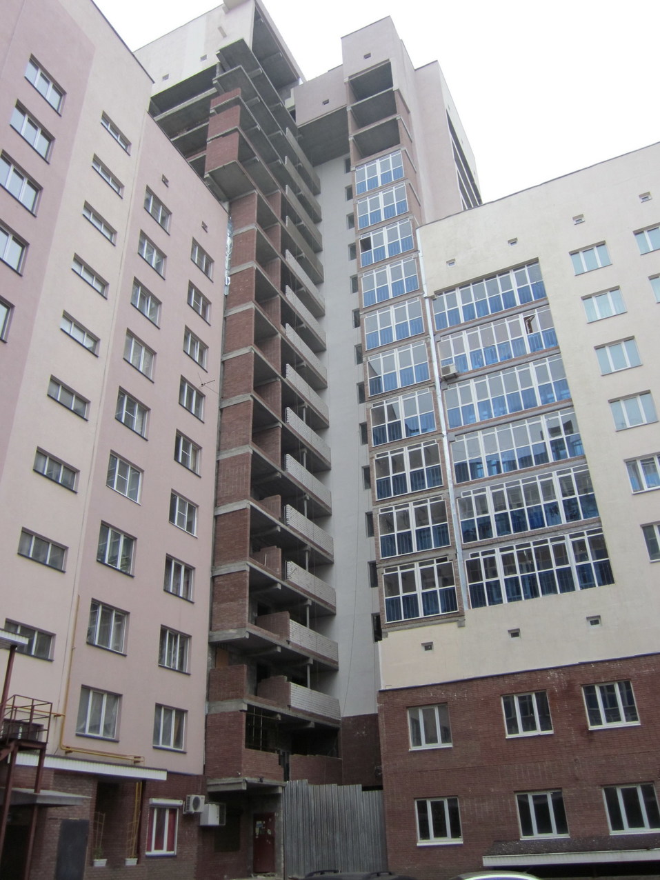 На один долгострой меньше. Как компания ННДК достраивала ЖК «Зеркало-2»: ФОТО 7 На один долгострой меньше. Как компания ННДК достраивала ЖК «Зеркало-2»: ФОТО 7