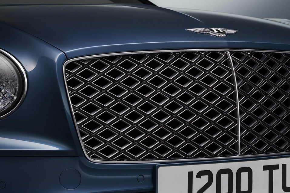 Bentley в Красноярске рассказали об особенностях Continental GT Mulliner Convertible 2 Bentley в Красноярске рассказали об особенностях Continental GT Mulliner Convertible 2