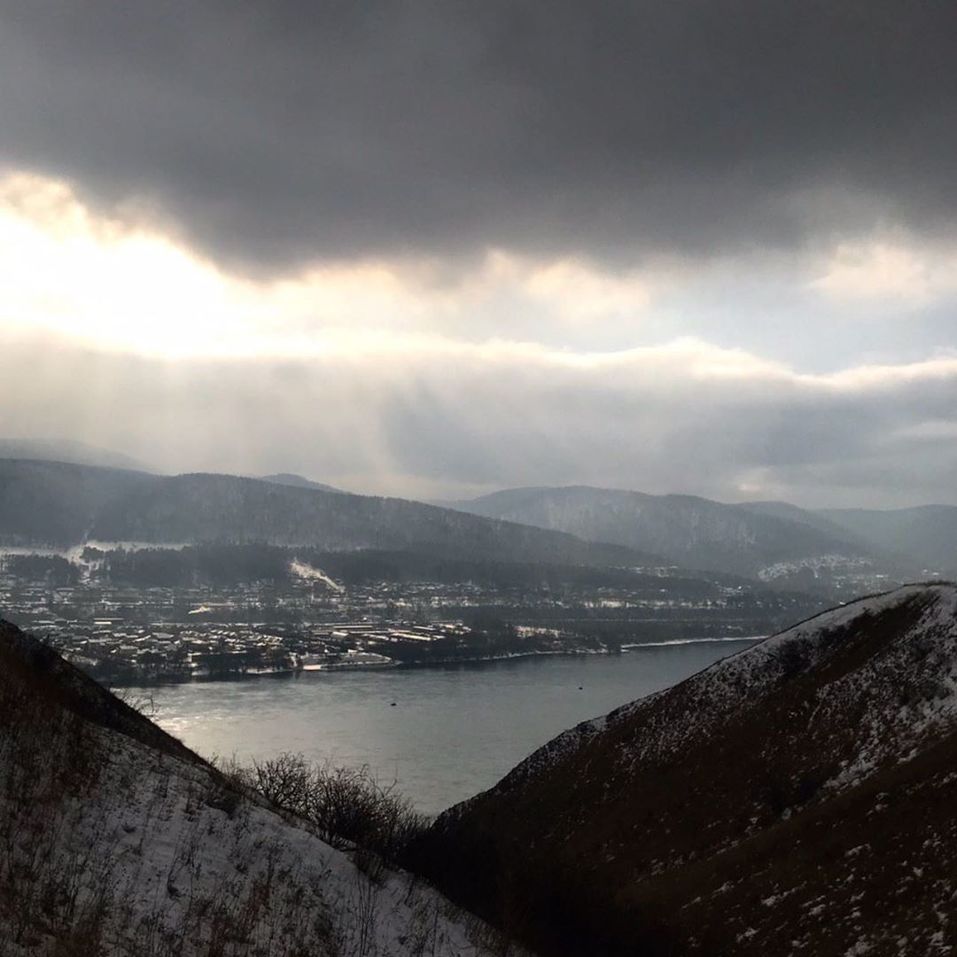 Известный российский журналист прилетел в Красноярск снимать фильм об экологии 1 Известный российский журналист прилетел в Красноярск снимать фильм об экологии 1