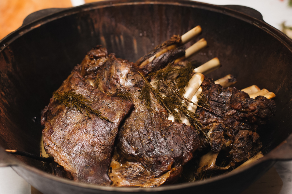 Мороженое из хариуса и йогурт из хрена. Челябинский шеф-повар воссоздает уральскую кухню 4 Мороженое из хариуса и йогурт из хрена. Челябинский шеф-повар воссоздает уральскую кухню 4