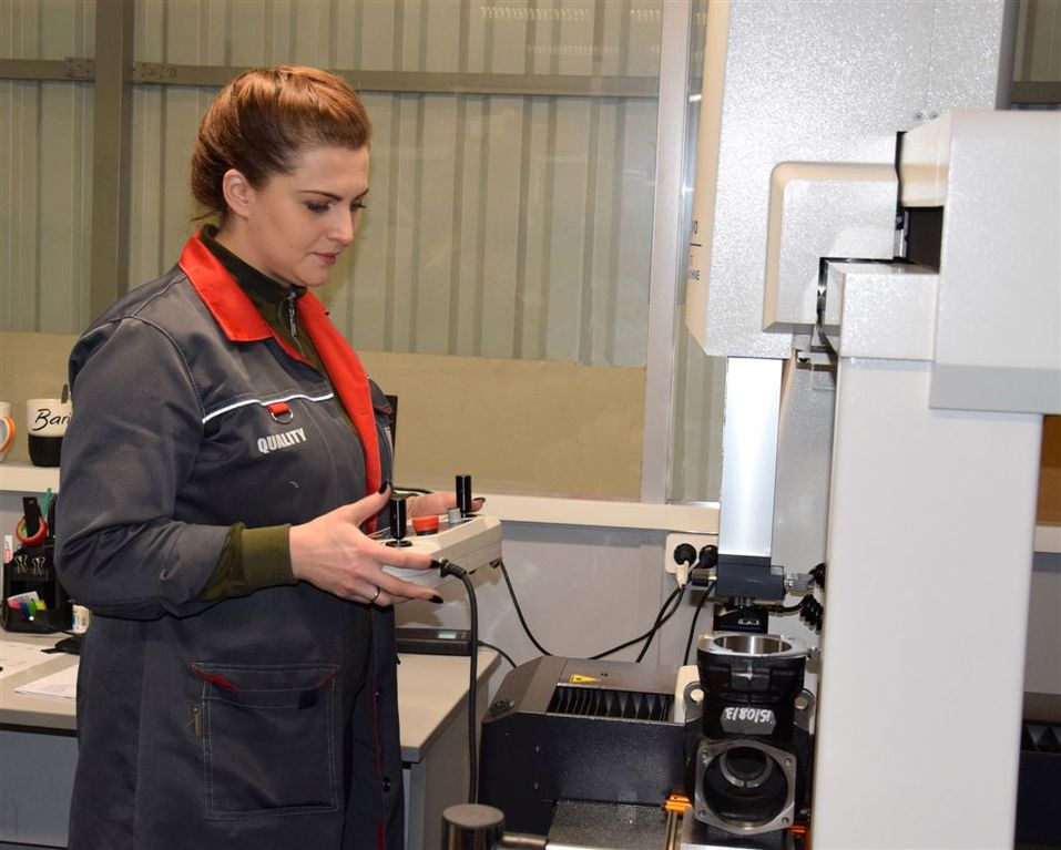 «Можно начать производство здесь и сейчас». ЗМЗ приглашает инвесторов на свою площадку 6 «Можно начать производство здесь и сейчас». ЗМЗ приглашает инвесторов на свою площадку 6