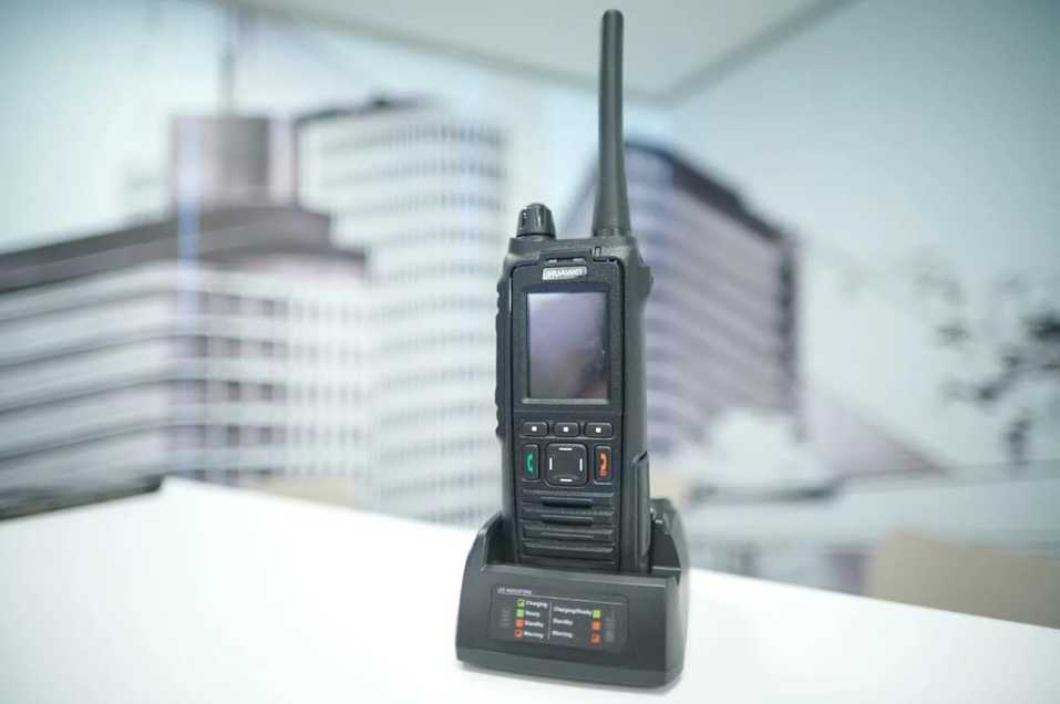 На Урале открылся первый Центр бизнес-возможностей МегаФона. ФОТОРЕПОРТАЖ 9 На Урале открылся первый Центр бизнес-возможностей МегаФона. ФОТОРЕПОРТАЖ 9