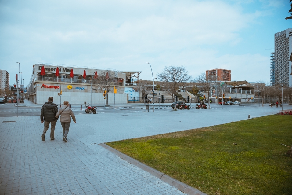 «Напоминает зомби-апокалипсис. А ведь еще четыре дня назад все шутили и постили мемы» 14 «Напоминает зомби-апокалипсис. А ведь еще четыре дня назад все шутили и постили мемы» 14