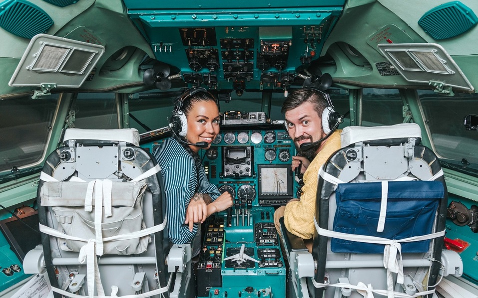 Как удивить бизнес-партнера и подарить новый уровень эмоций? Вам – за штурвал самолета! 7 Как удивить бизнес-партнера и подарить новый уровень эмоций? Вам – за штурвал самолета! 7