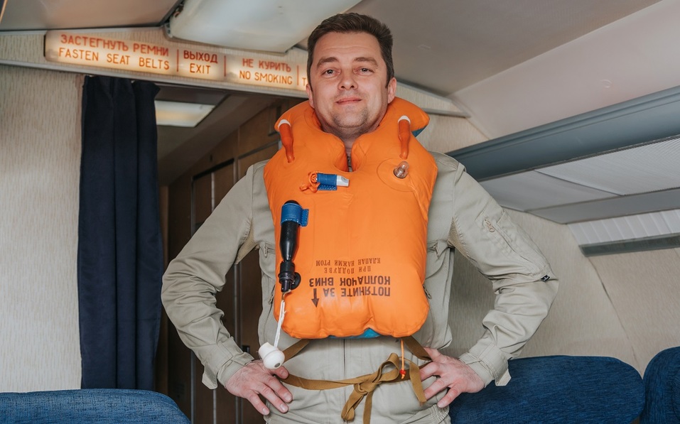 Как удивить бизнес-партнера и подарить новый уровень эмоций? Вам – за штурвал самолета! 14 Как удивить бизнес-партнера и подарить новый уровень эмоций? Вам – за штурвал самолета! 14