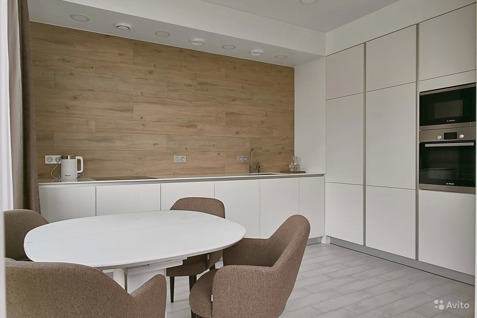 Красноярский экс-депутат Артем Бадюков готов взять таунхауз в аренду у самого себя 9 Красноярский экс-депутат Артем Бадюков готов взять таунхауз в аренду у самого себя 9