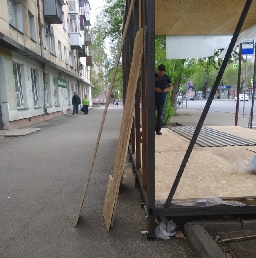 «Опять какой-то бардак в городе» — житель Челябинска о ситуации с ларьками 1 «Опять какой-то бардак в городе» — житель Челябинска о ситуации с ларьками 1