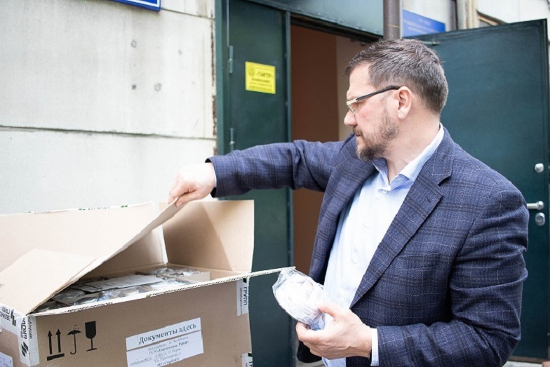 Делороссы закупили партию фильтров для городской больницы 2 Делороссы закупили партию фильтров для городской больницы 2