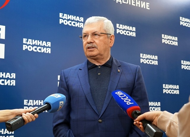 В цифрах ошибся либо Владимир Мякуш, либо Андрей Турчак В цифрах ошибся либо Владимир Мякуш, либо Андрей Турчак