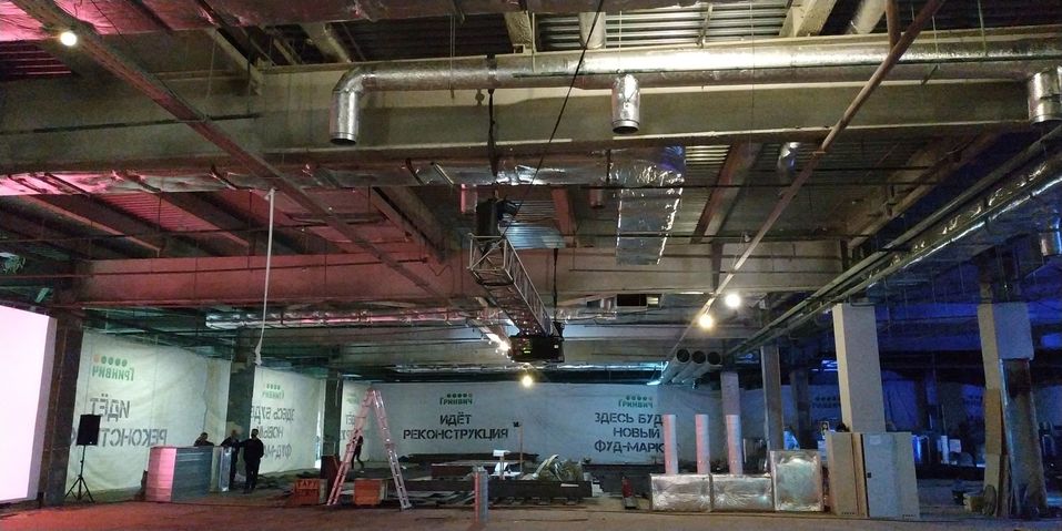 Так выглядит стройка фуд-маркета Так выглядит стройка фуд-маркета