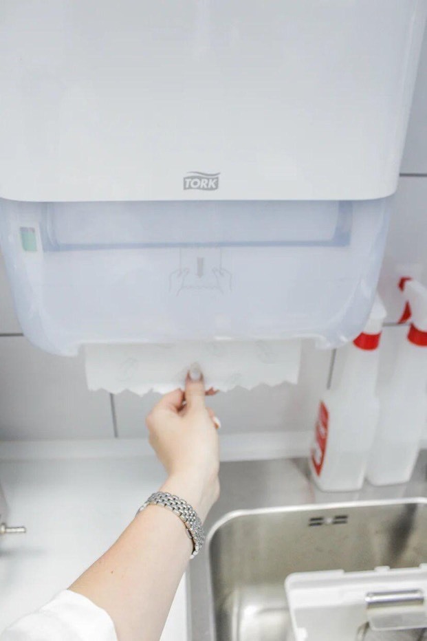 Сегодня – гель-лак, завтра – грибок и ожоги. О чем еще вам не скажут в салоне красоты? 10 Сегодня – гель-лак, завтра – грибок и ожоги. О чем еще вам не скажут в салоне красоты? 10