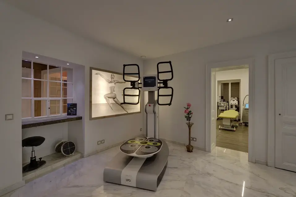 Молодость и здоровье из Швейцарии: реально ли «скинуть» десяток лет за несколько дней? 5 Молодость и здоровье из Швейцарии: реально ли «скинуть» десяток лет за несколько дней? 5