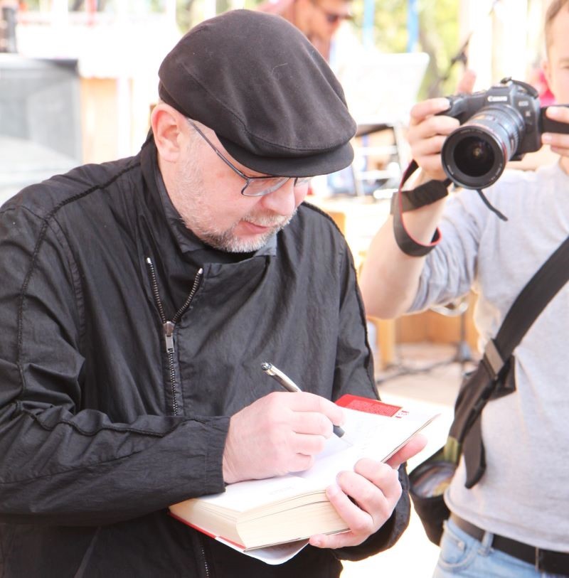 Алексей Иванов Алексей Иванов