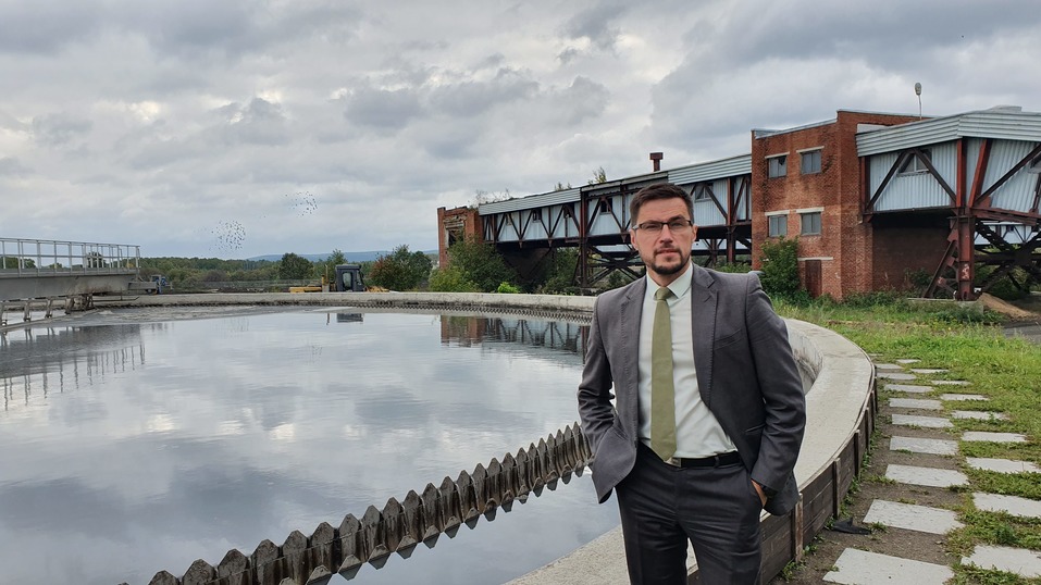 Спецы нужны «еще вчера». Уральские компании получили шанс решить вопрос кадрового голода
4 Спецы нужны «еще вчера». Уральские компании получили шанс решить вопрос кадрового голода
4