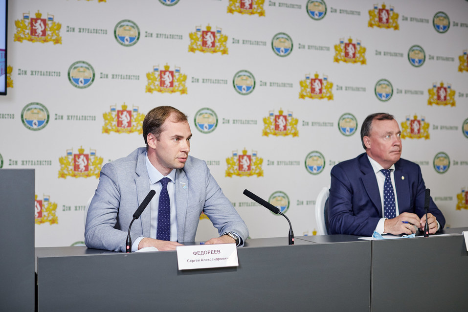 Свердловские креативные кластеры ищут деньги и резидентов
1 Свердловские креативные кластеры ищут деньги и резидентов
1