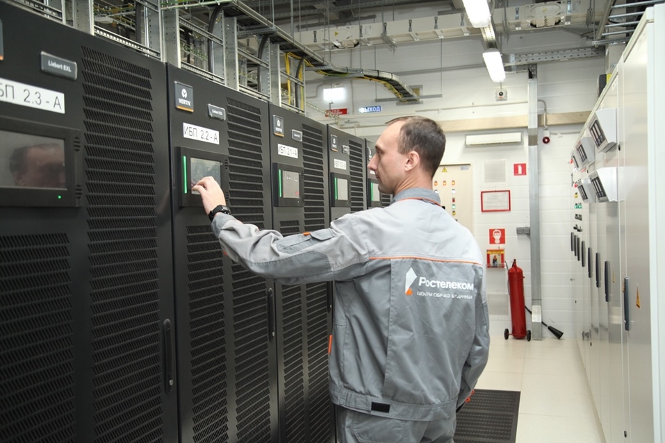 Серверы в ЦОД Серверы в ЦОД