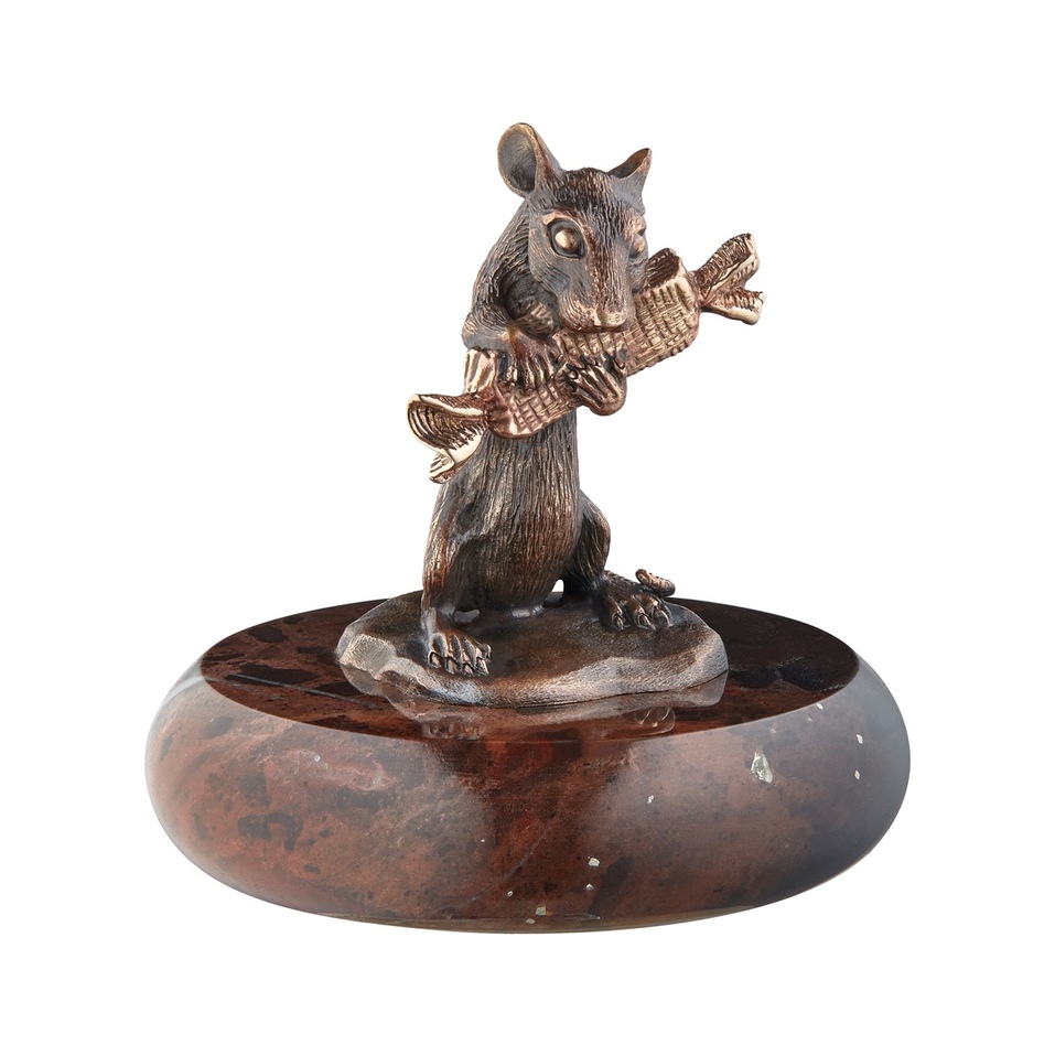 «Концепция ювелирного магазина уходит в прошлое». Как меняются покупатели украшений? 2 «Концепция ювелирного магазина уходит в прошлое». Как меняются покупатели украшений? 2