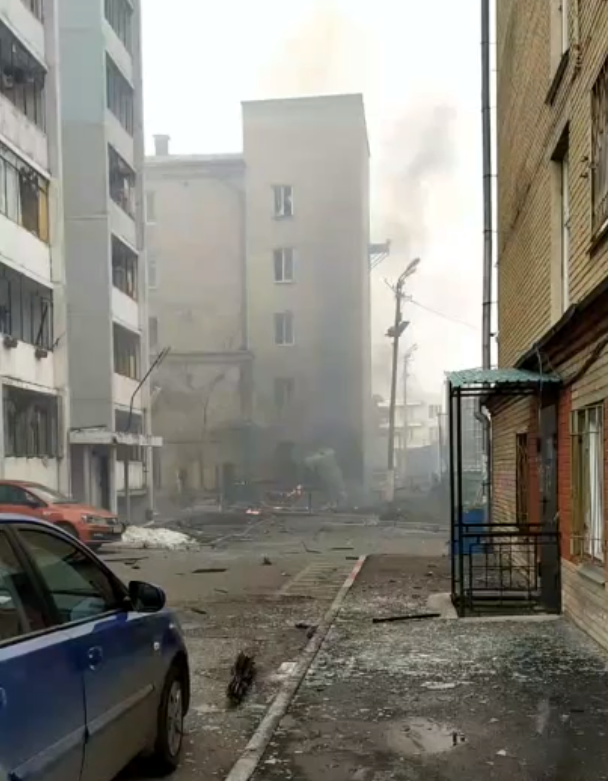 В студенческой поликлинике Челябинска прогремел взрыв 2 В студенческой поликлинике Челябинска прогремел взрыв 2