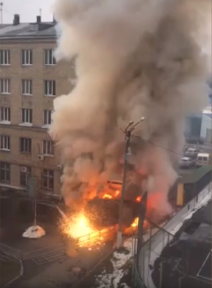 В студенческой поликлинике Челябинска прогремел взрыв 1 В студенческой поликлинике Челябинска прогремел взрыв 1