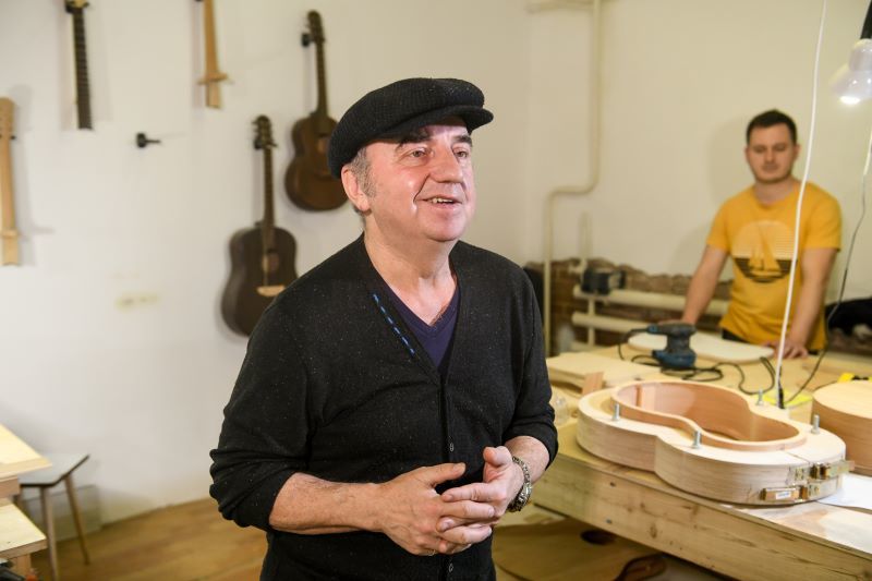 Владимир Шахрин Владимир Шахрин