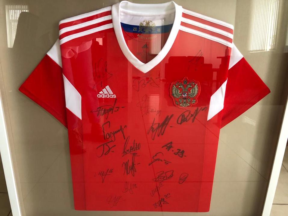 Часы императора, приглашение от Ингеборги Дапкунайте: первые лоты Екатерининской Ассамблеи 1 Часы императора, приглашение от Ингеборги Дапкунайте: первые лоты Екатерининской Ассамблеи 1