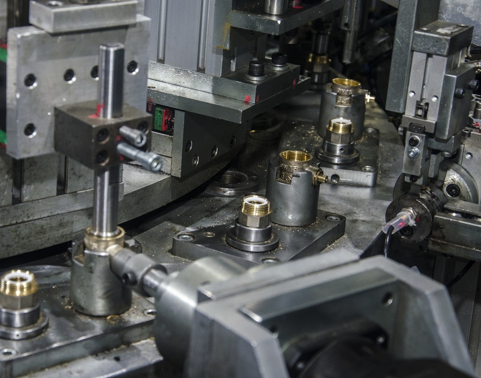 «Столько ночей с весны на заводе провели, что начинаешь уже уставать от слова «срочно» 3 «Столько ночей с весны на заводе провели, что начинаешь уже уставать от слова «срочно» 3