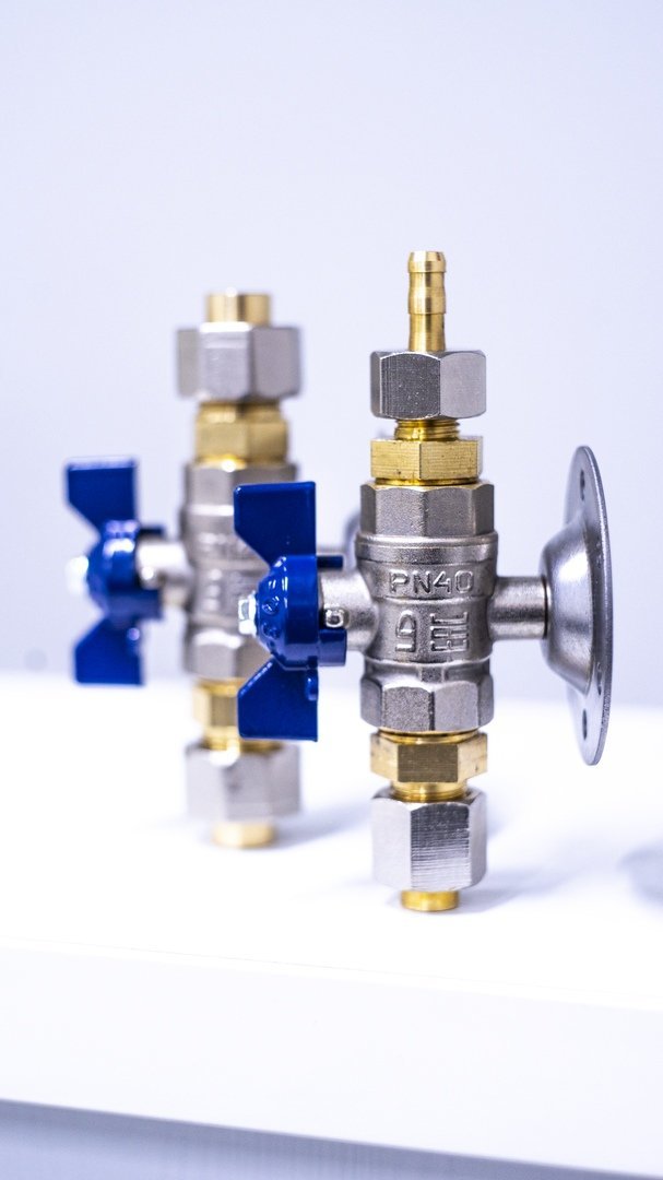 «Столько ночей с весны на заводе провели, что начинаешь уже уставать от слова «срочно» 7 «Столько ночей с весны на заводе провели, что начинаешь уже уставать от слова «срочно» 7