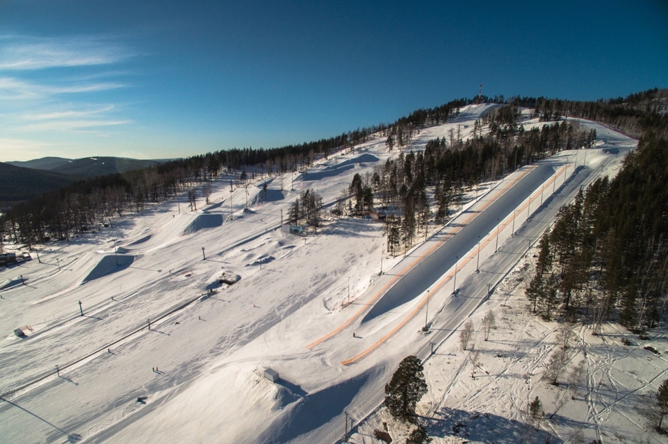 Открытие нового сезона на горнолыжном курорте «Солнечная долина» 3 Открытие нового сезона на горнолыжном курорте «Солнечная долина» 3