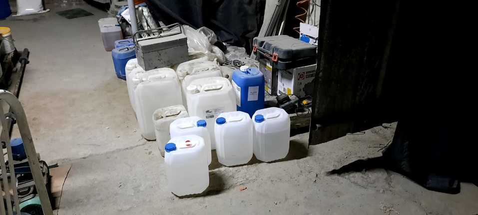 В Свердловской области изъято 5 тыс. л антисептика, из-за которого погибли люди в Якутии 1 В Свердловской области изъято 5 тыс. л антисептика, из-за которого погибли люди в Якутии 1