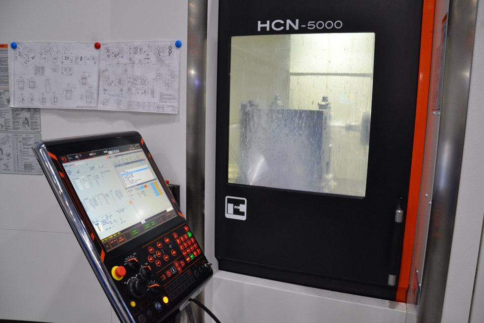 Станок с ЧПУ Станок с ЧПУ