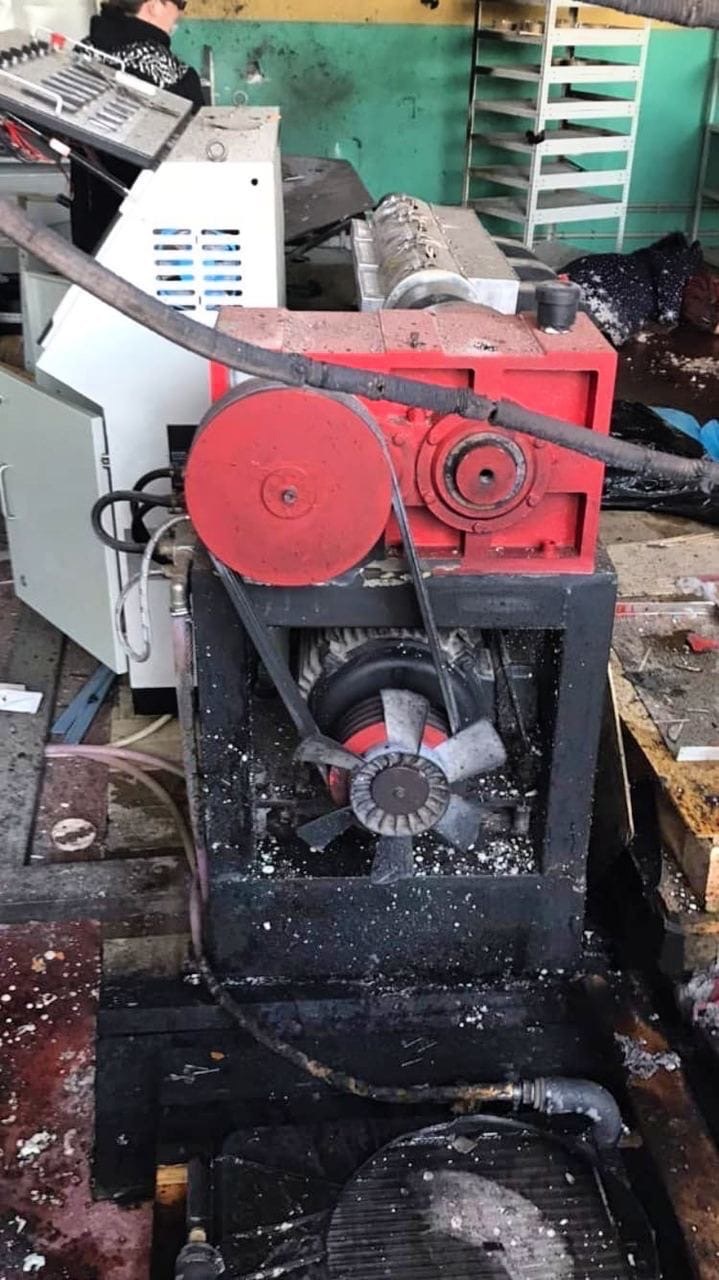 В здании автомойки в Володарске произошел взрыв. Есть пострадавшие 2 В здании автомойки в Володарске произошел взрыв. Есть пострадавшие 2