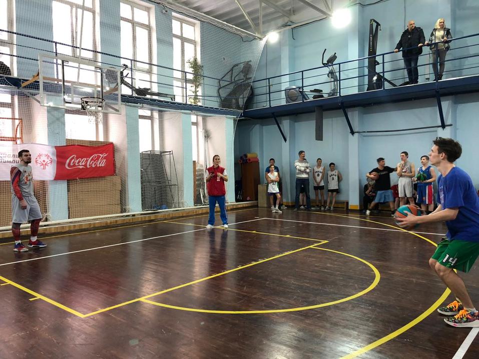 Матчи равных возможностей по баскетболу прошли в Новосибирске 1 Матчи равных возможностей по баскетболу прошли в Новосибирске 1